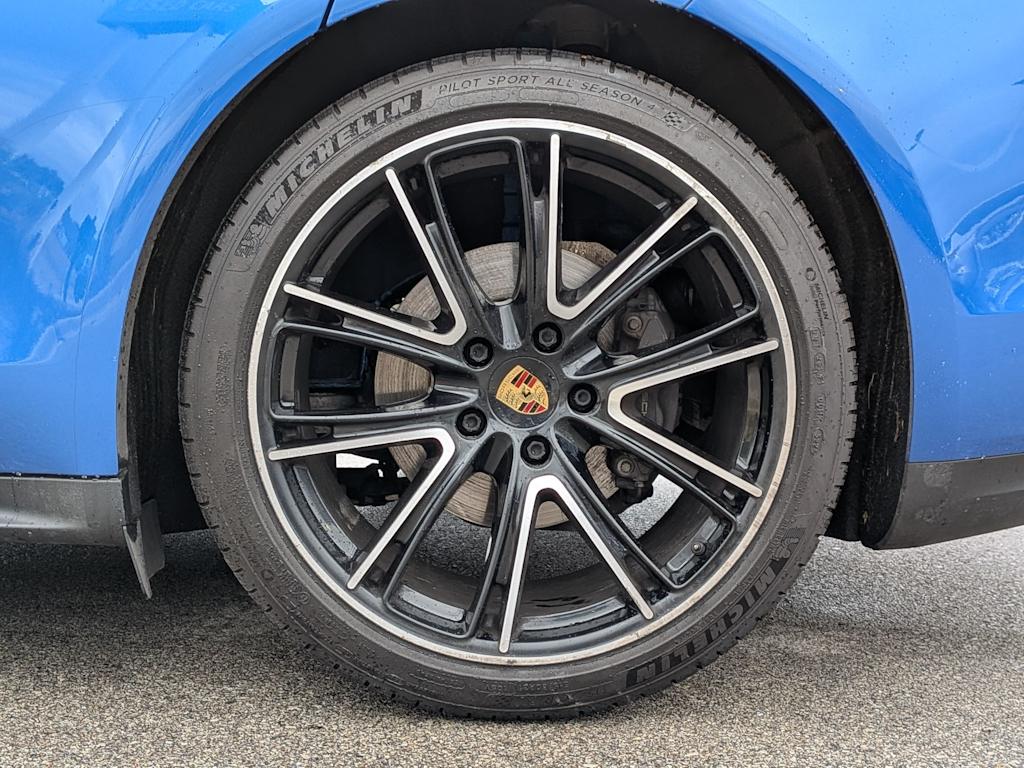 Thumbnail: 2018 Porsche Panamera - 7
