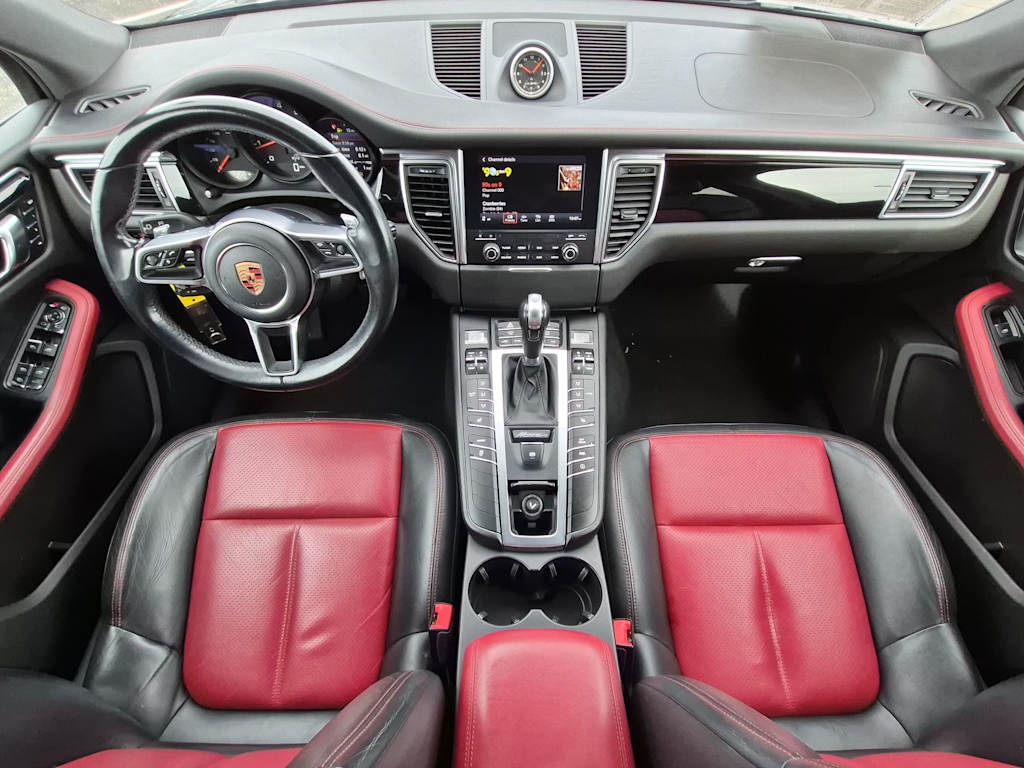 Thumbnail: 2018 Porsche Macan - 9