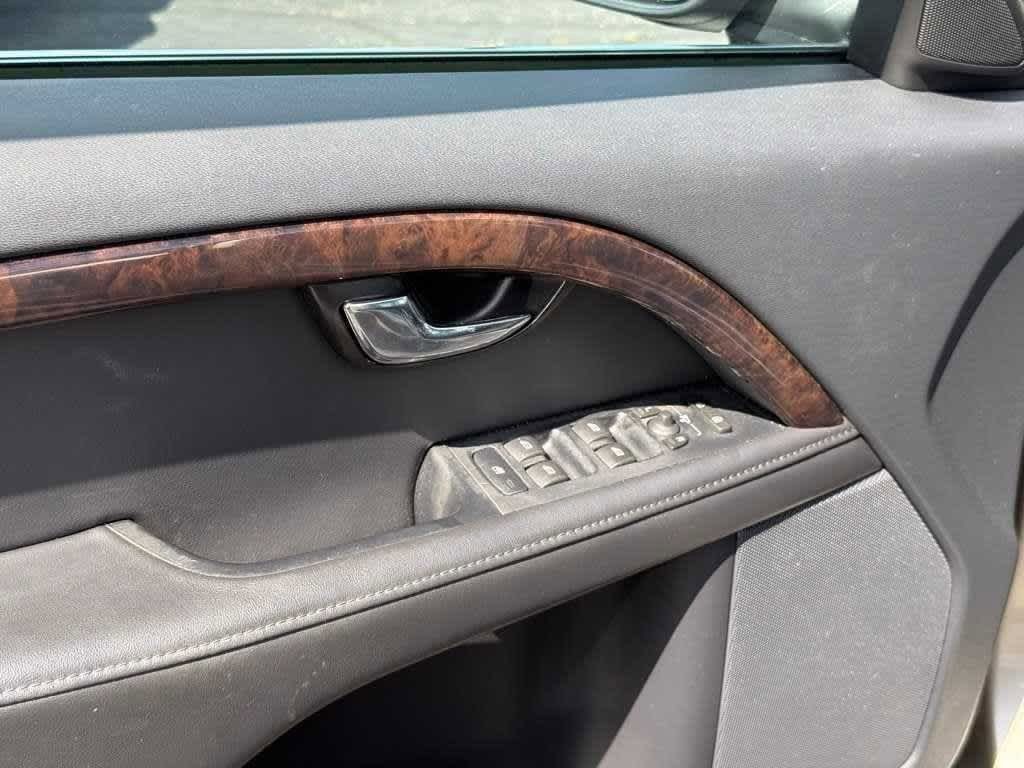 Thumbnail: 2016 Volvo XC70 - 20