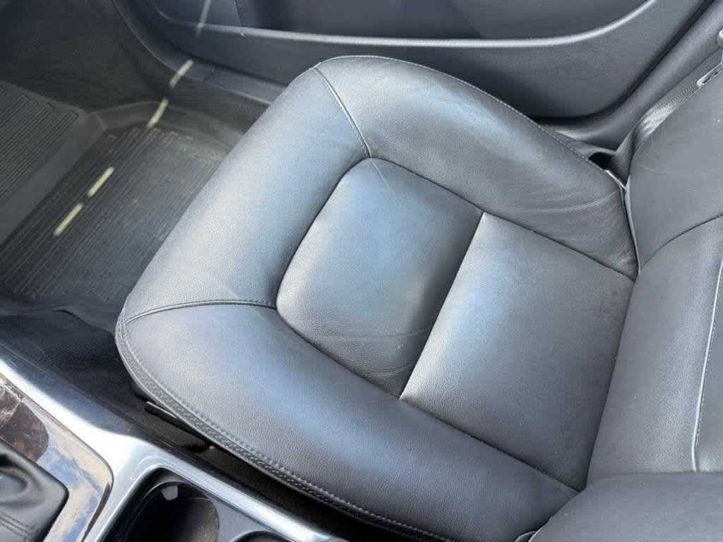 Thumbnail: 2016 Volvo XC70 - 24