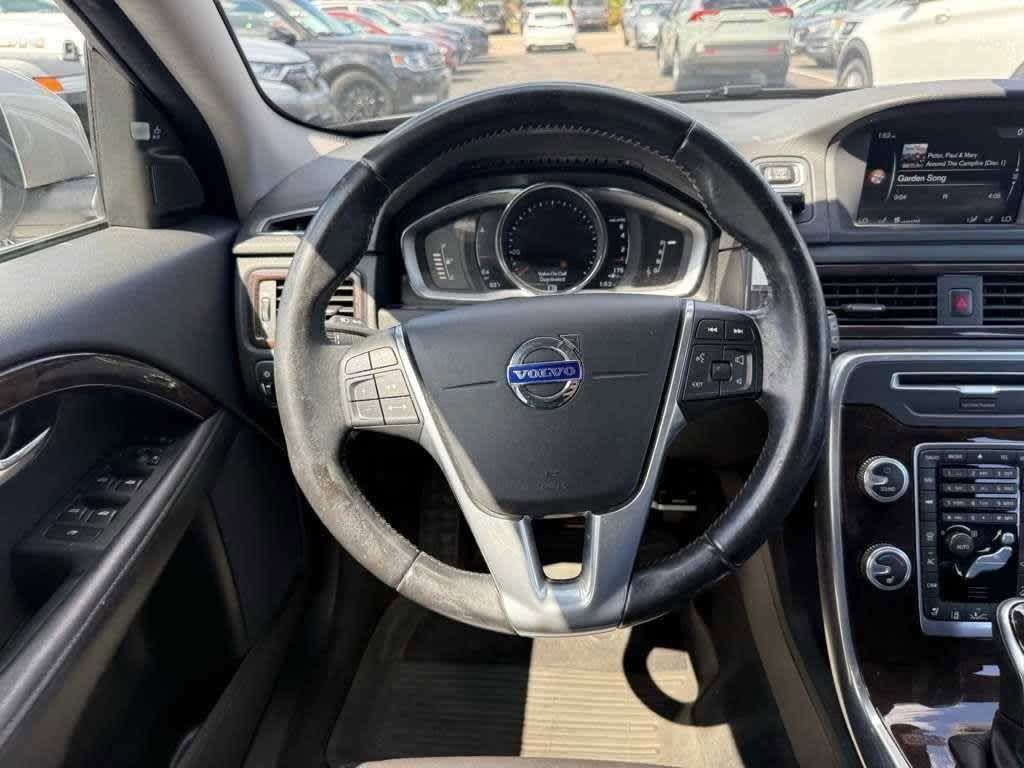 Thumbnail: 2016 Volvo XC70 - 6