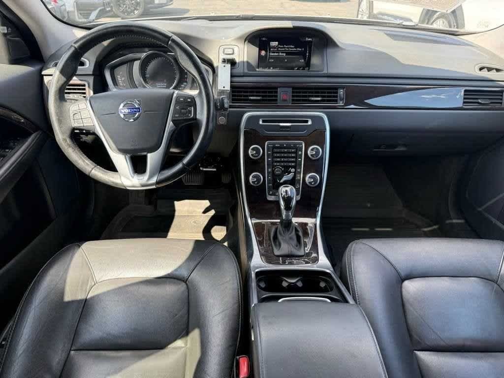 Thumbnail: 2016 Volvo XC70 - 2