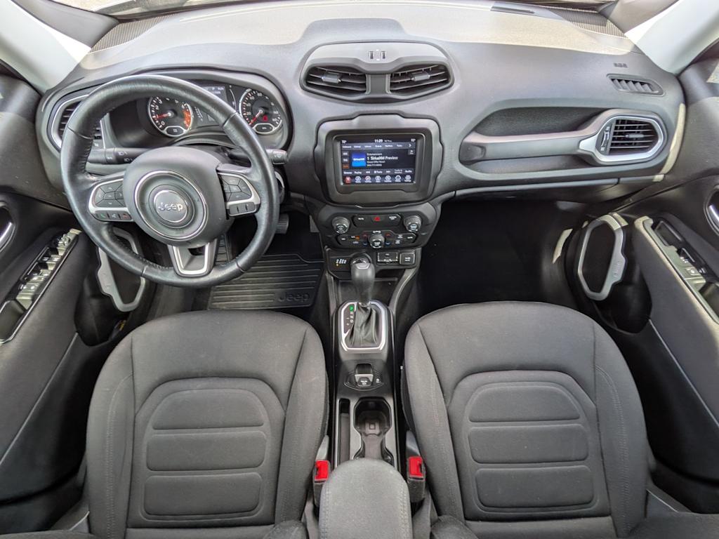 Thumbnail: 2018 Jeep Renegade - 9