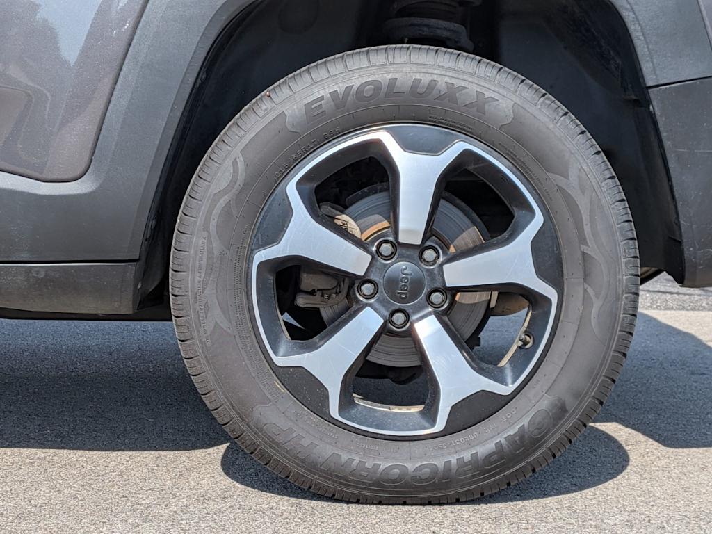 Thumbnail: 2019 Jeep Renegade - 8