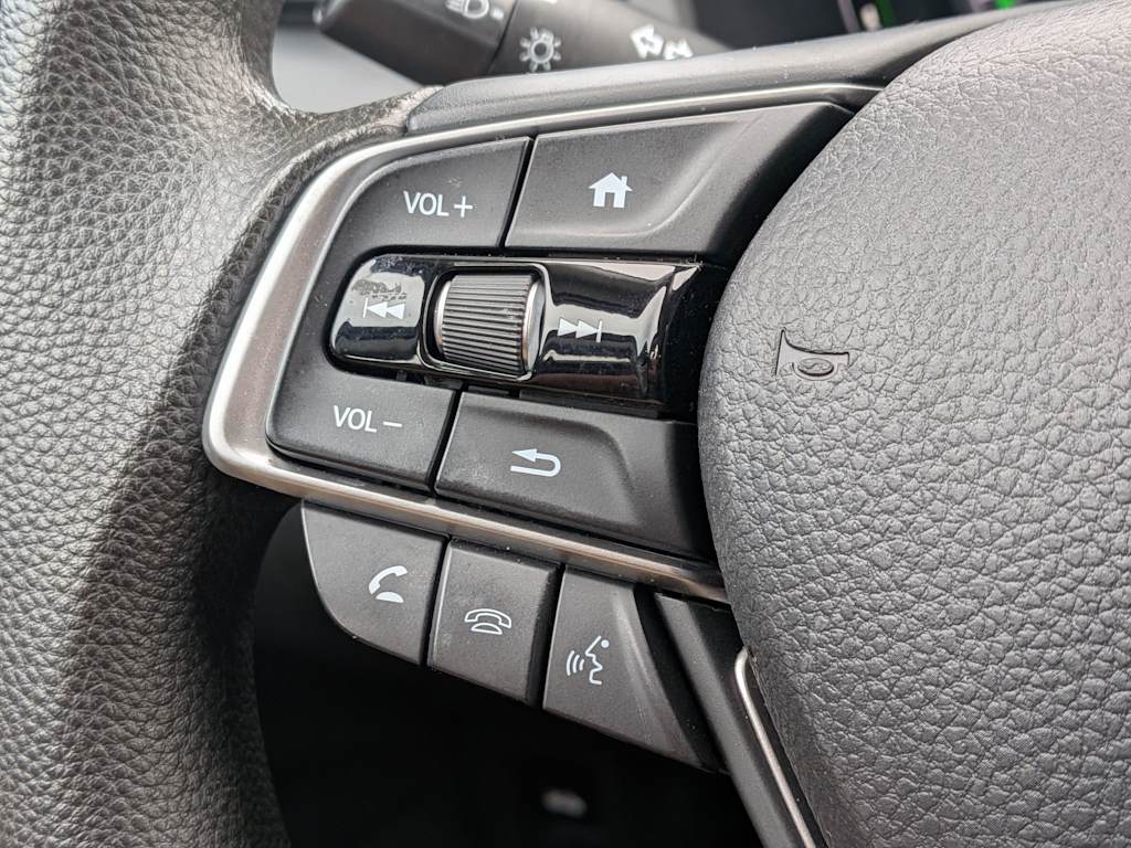 Thumbnail: 2019 Honda Insight - 25