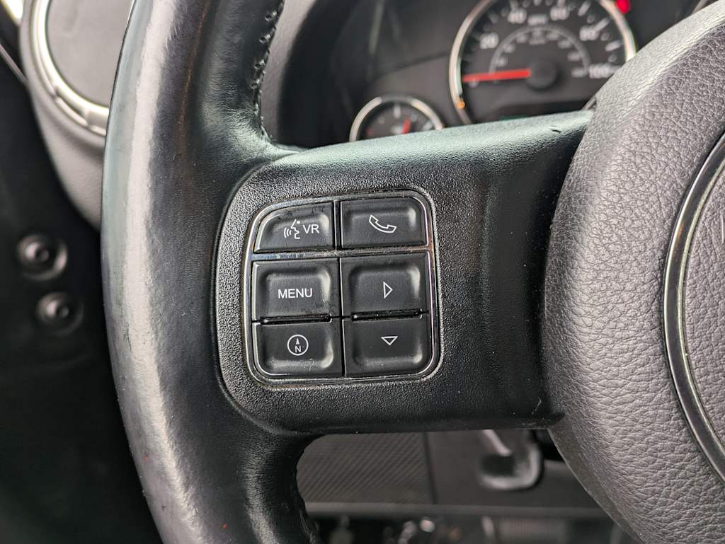 Thumbnail: 2014 Jeep Wrangler - 25