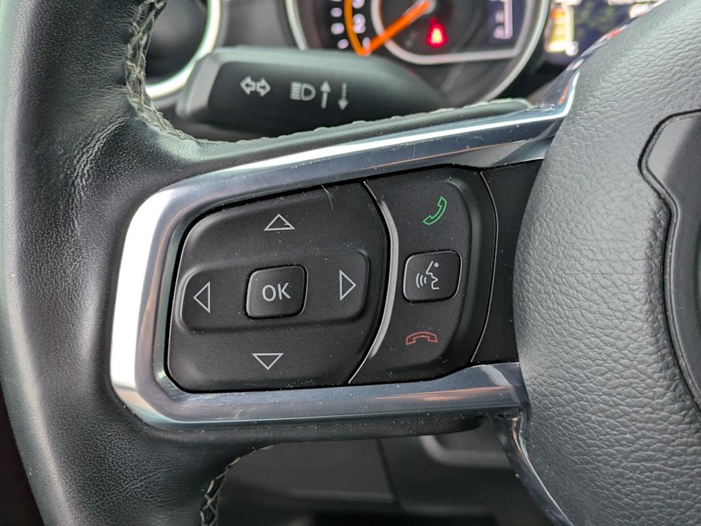 Thumbnail: 2022 Jeep Wrangler - 23