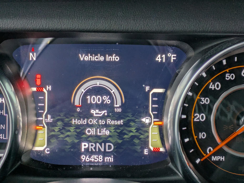 Thumbnail: 2022 Jeep Wrangler - 14