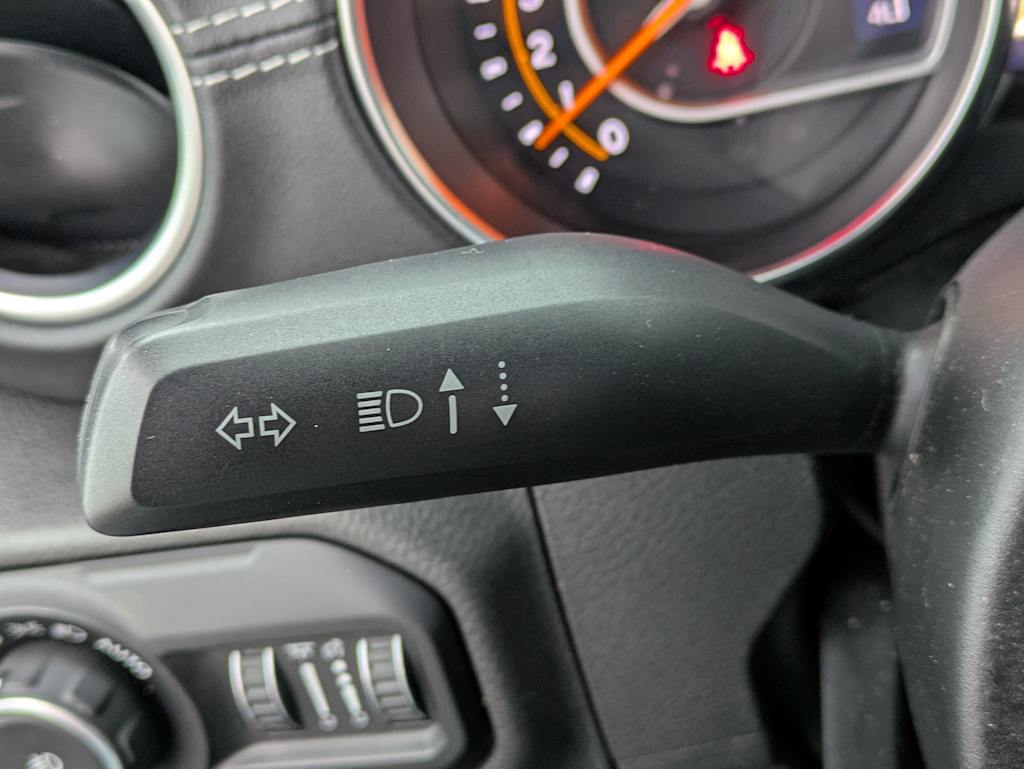 Thumbnail: 2022 Jeep Wrangler - 26