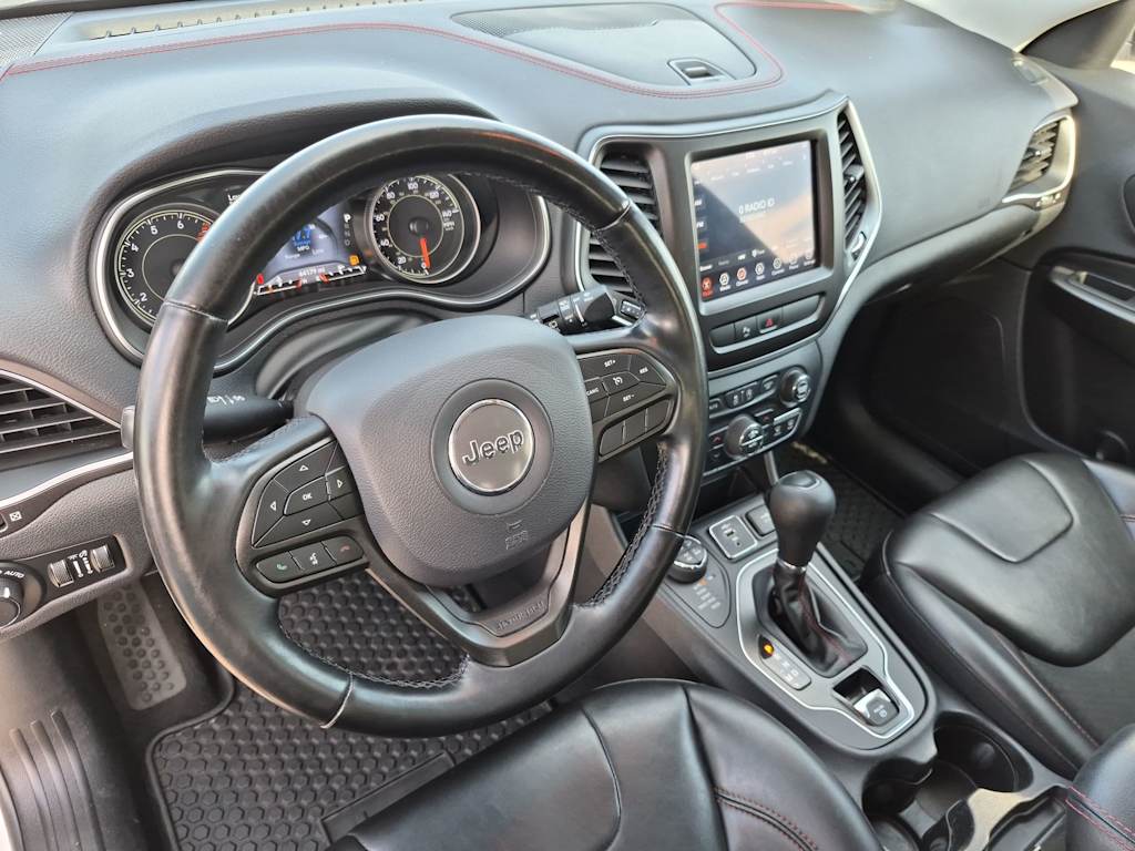 Thumbnail: 2020 Jeep Cherokee - 2