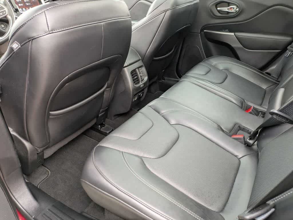 Thumbnail: 2021 Jeep Cherokee - 11