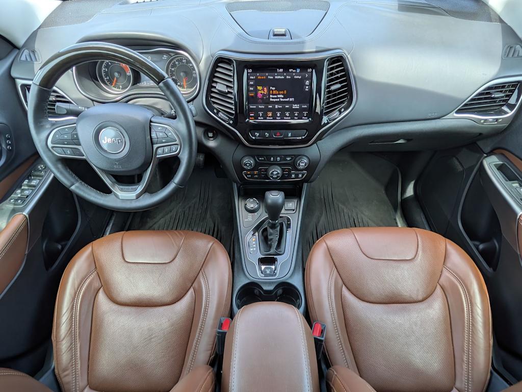 Thumbnail: 2019 Jeep Cherokee - 8