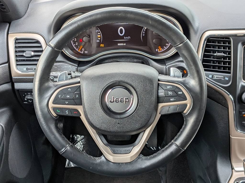 Thumbnail: 2016 Jeep Grand Cherokee - 11