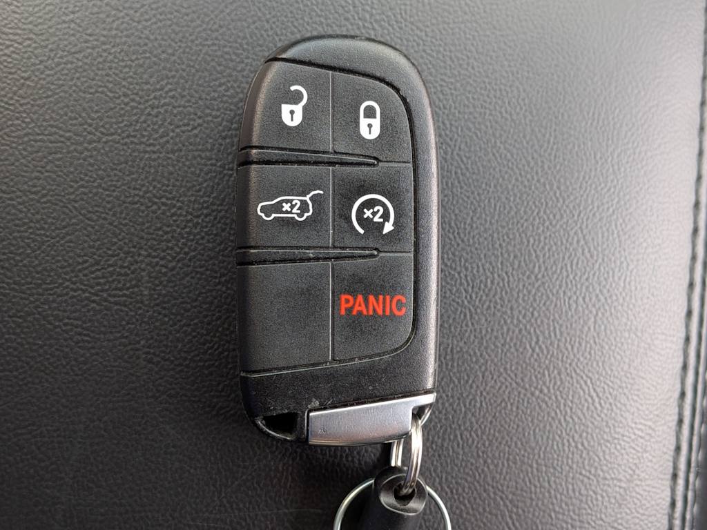 Thumbnail: 2018 Jeep Grand Cherokee - 18