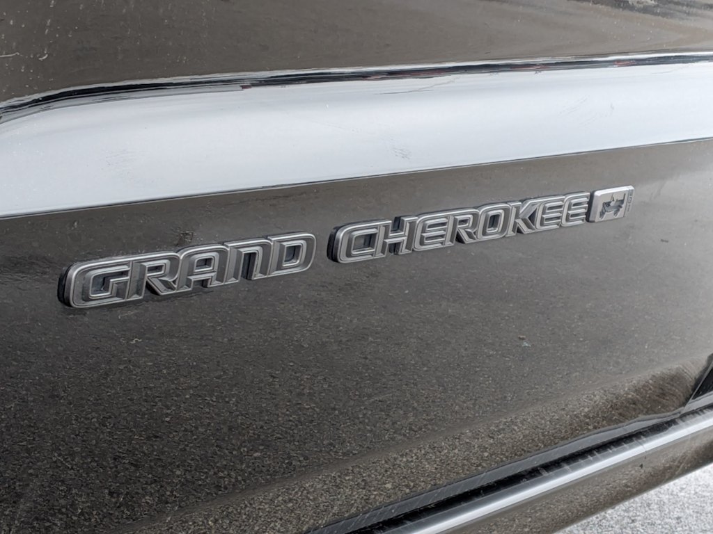 Thumbnail: 2021 Jeep Grand Cherokee - 6