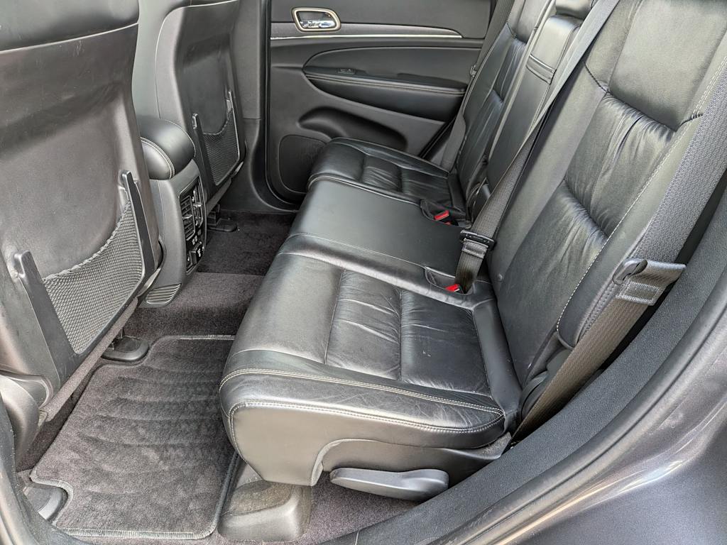 Thumbnail: 2016 Jeep Grand Cherokee - 26