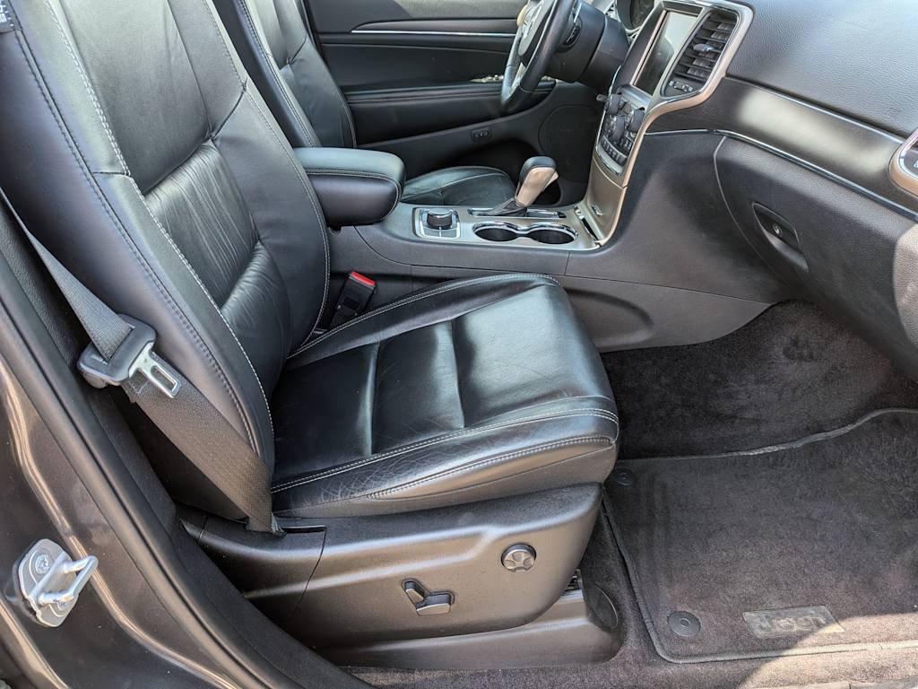 Thumbnail: 2016 Jeep Grand Cherokee - 10