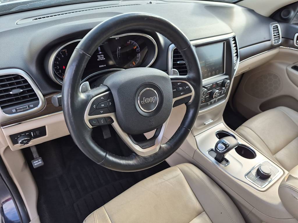 Thumbnail: 2015 Jeep Grand Cherokee - 2