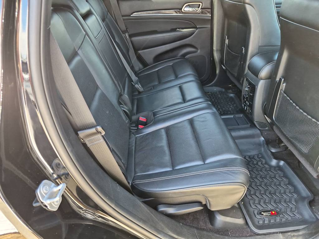 Thumbnail: 2017 Jeep Grand Cherokee - 28
