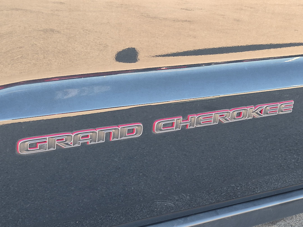 Thumbnail: 2020 Jeep Grand Cherokee - 7