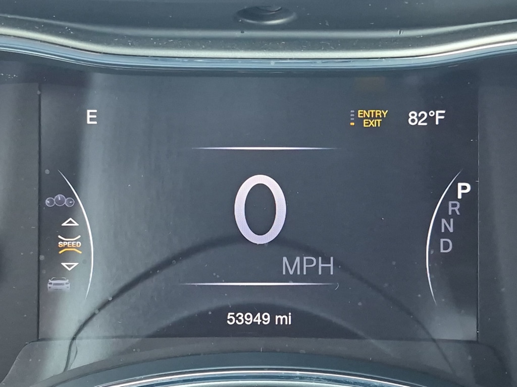 Thumbnail: 2020 Jeep Grand Cherokee - 15