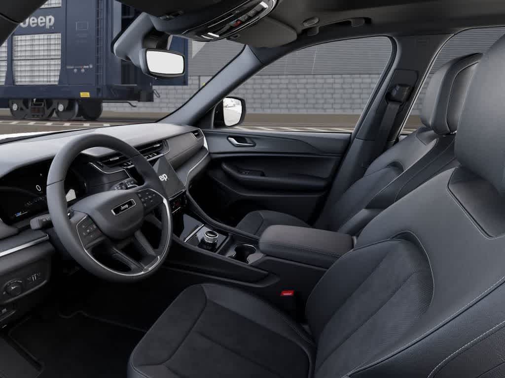 Thumbnail: 2025 Jeep Grand Cherokee - 24