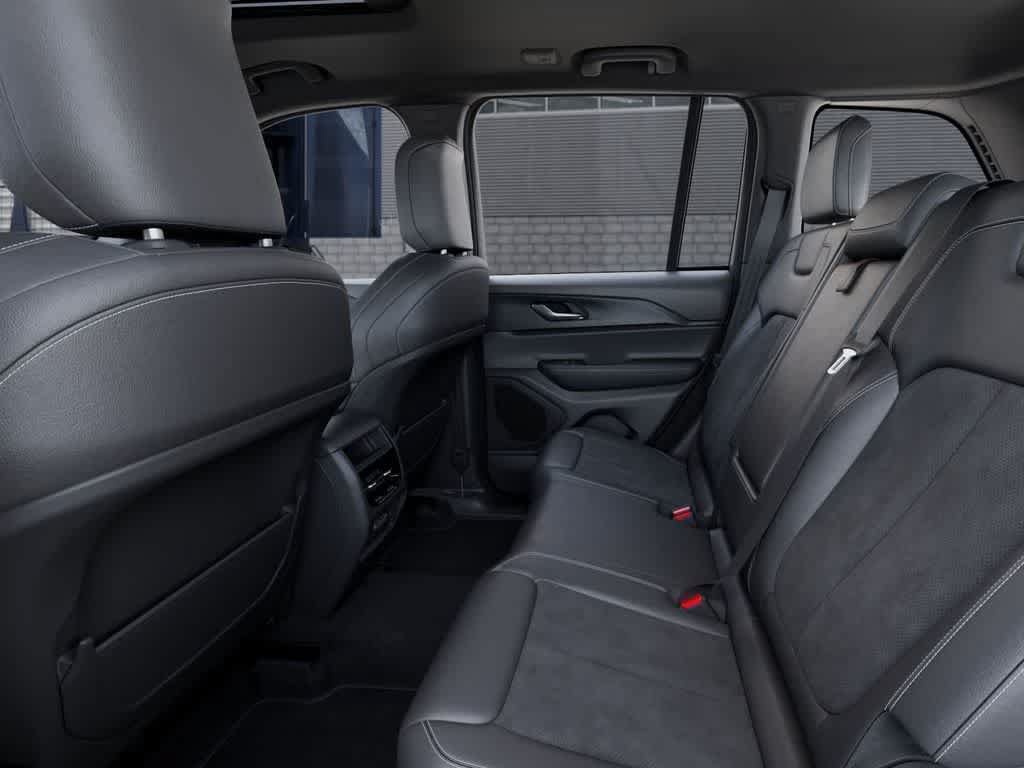 Thumbnail: 2025 Jeep Grand Cherokee - 11