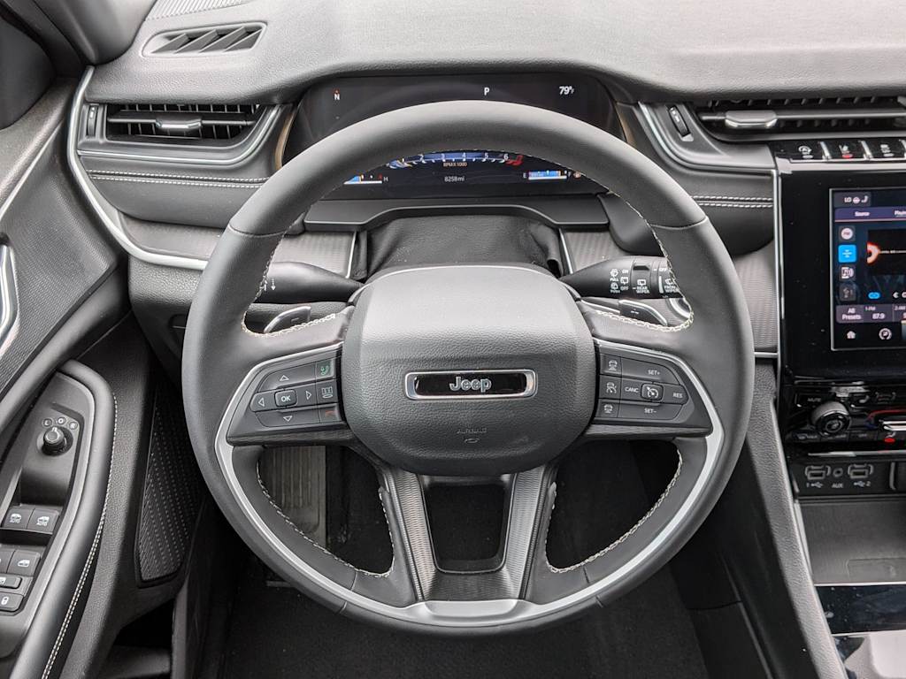 Thumbnail: 2025 Jeep Grand Cherokee - 12