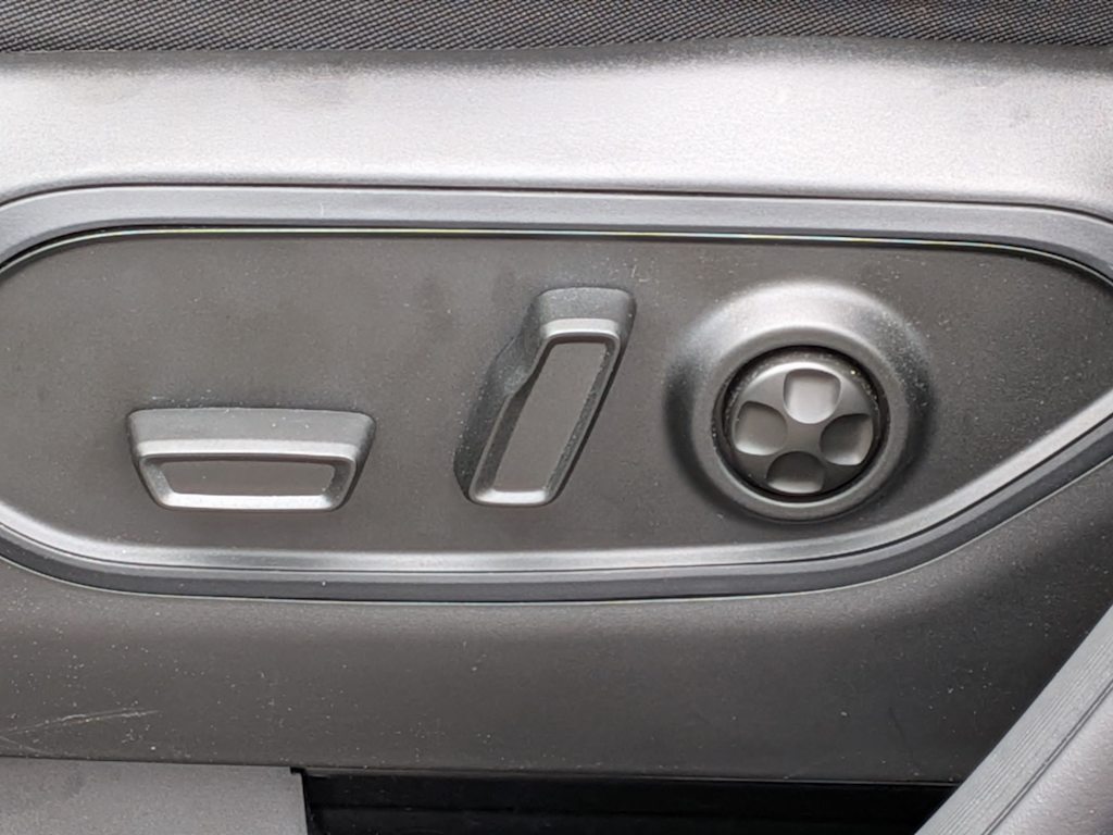 Thumbnail: 2025 Jeep Grand Cherokee - 24