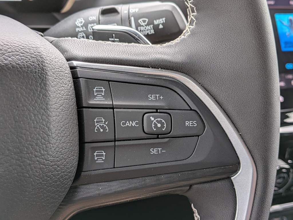 Thumbnail: 2025 Jeep Grand Cherokee - 29
