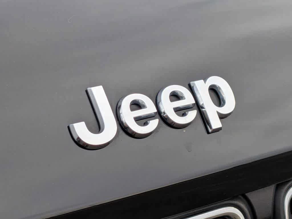 Thumbnail: 2023 Jeep Grand Cherokee - 24