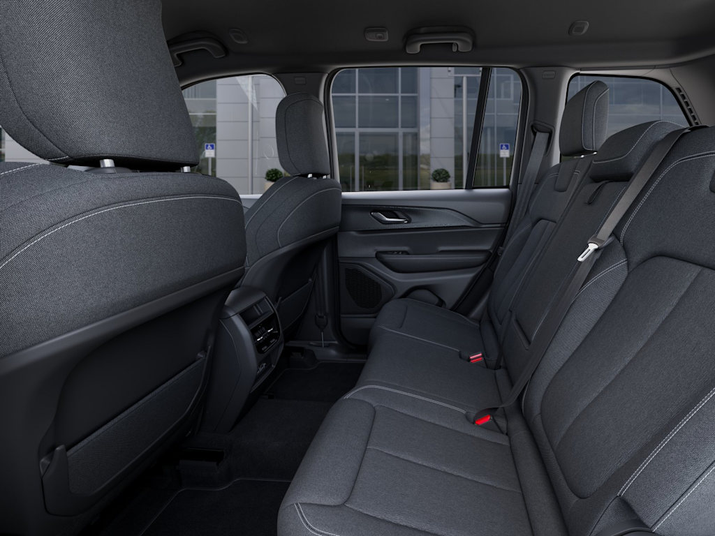 Thumbnail: 2026 Jeep Grand Cherokee - 10