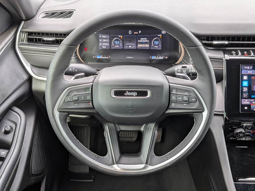 Thumbnail: 2024 Jeep Grand Cherokee - 12