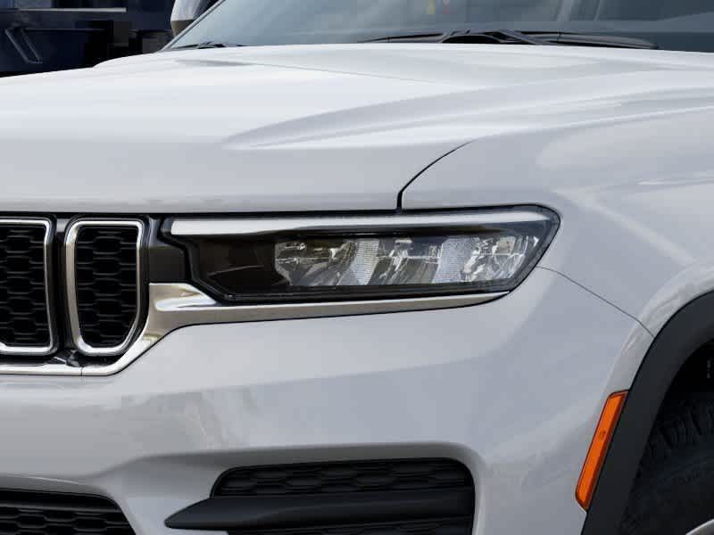 Thumbnail: 2025 Jeep Grand Cherokee - 16