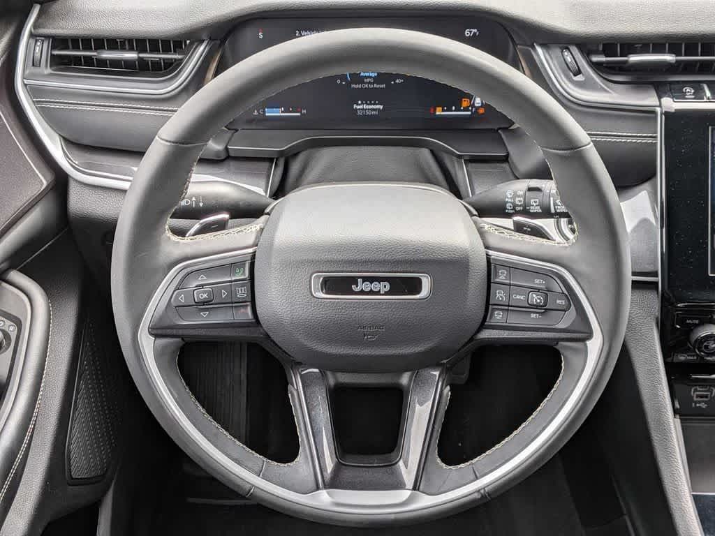 Thumbnail: 2023 Jeep Grand Cherokee - 12