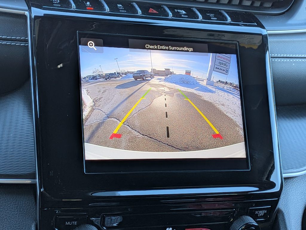 Thumbnail: 2024 Jeep Grand Cherokee - 30