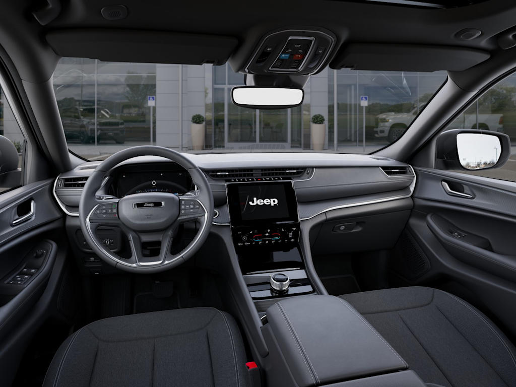 Thumbnail: 2025 Jeep Grand Cherokee - 2