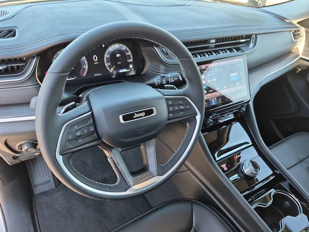 Thumbnail: 2023 Jeep Grand Cherokee - 2