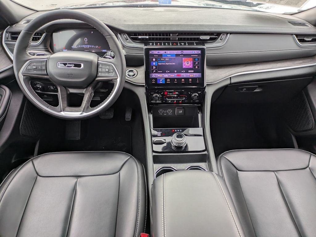 Thumbnail: 2025 Jeep Grand Cherokee - 8