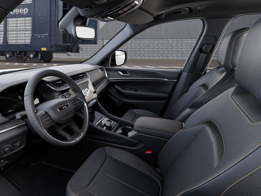 Thumbnail: 2026 Jeep Grand Cherokee - 10