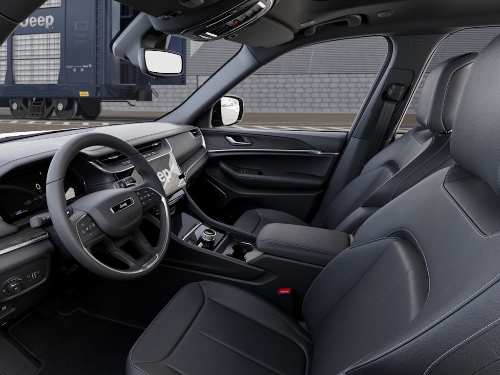 Thumbnail: 2026 Jeep Grand Cherokee - 10