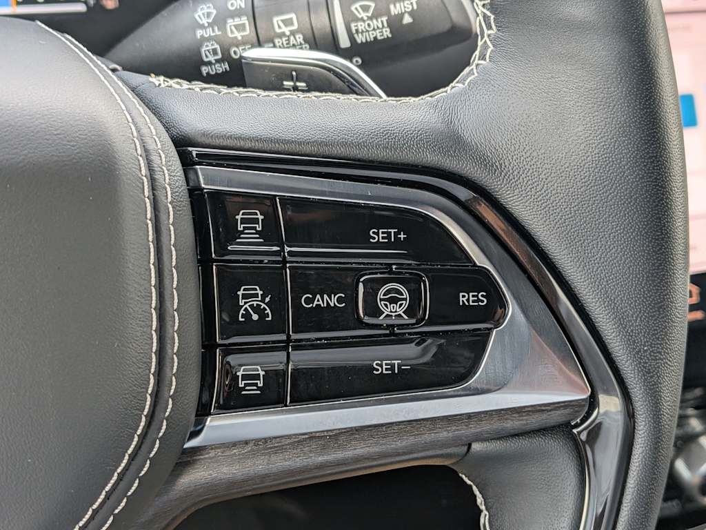 Thumbnail: 2023 Jeep Grand Cherokee - 27