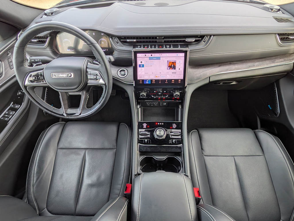 Thumbnail: 2023 Jeep Grand Cherokee - 7