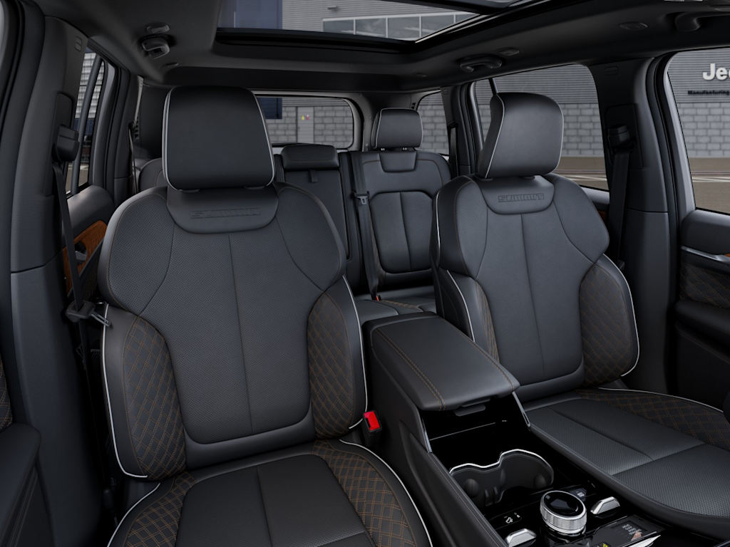 Thumbnail: 2026 Jeep Grand Cherokee - 9
