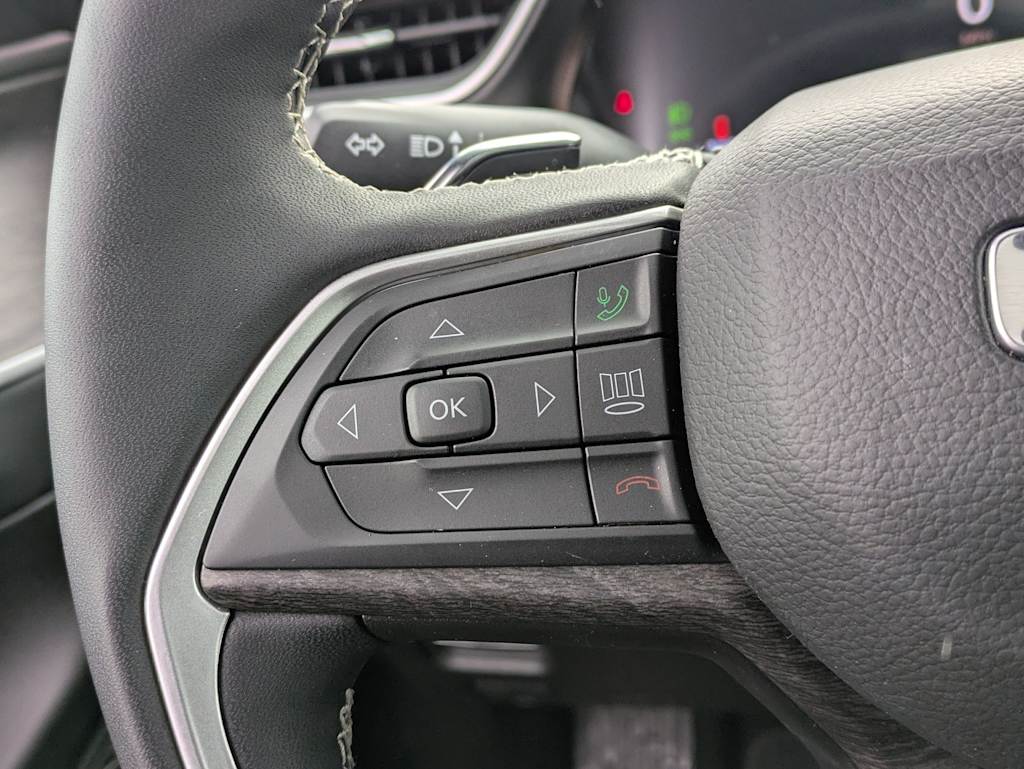 Thumbnail: 2025 Jeep Grand Cherokee L - 29