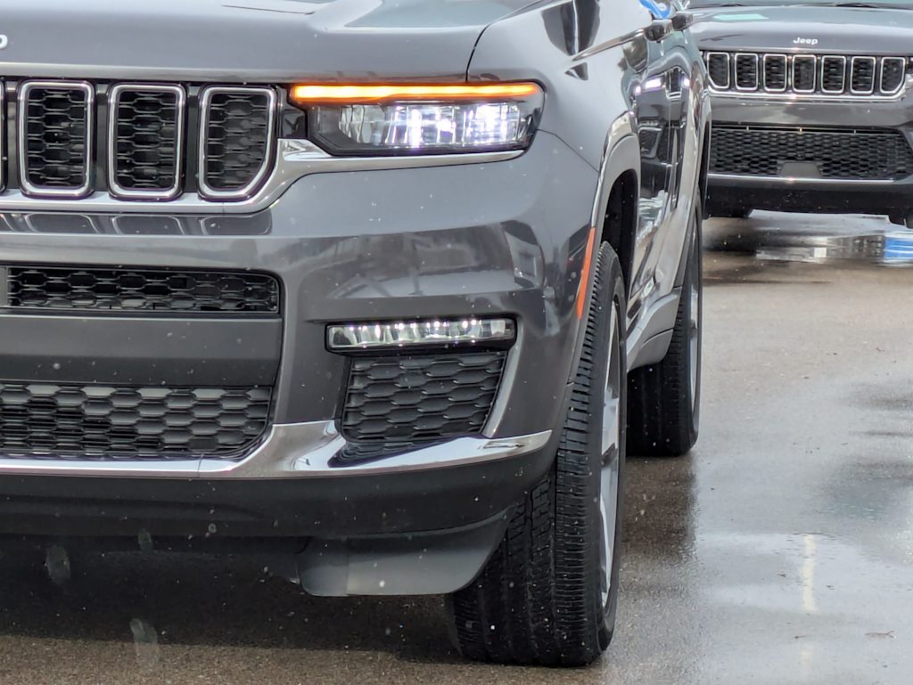 Thumbnail: 2025 Jeep Grand Cherokee L - 23