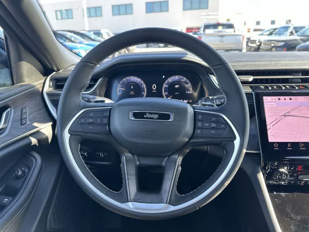 Thumbnail: 2025 Jeep Grand Cherokee L - 7