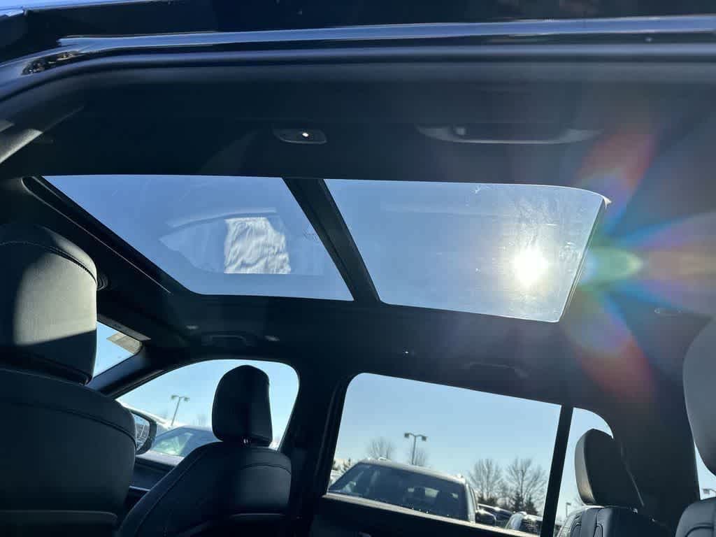 Thumbnail: 2025 Jeep Grand Cherokee L - 20