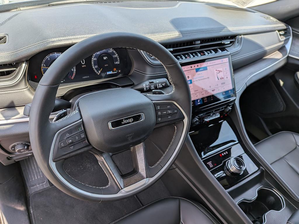 Thumbnail: 2025 Jeep Grand Cherokee L - 2