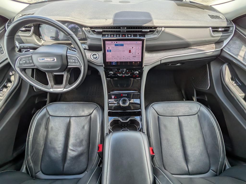 Thumbnail: 2022 Jeep Grand Cherokee L - 8